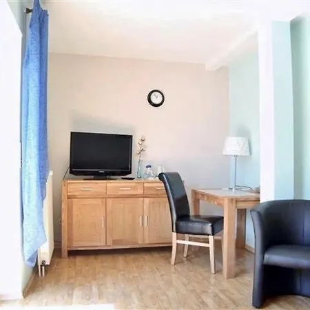 Stadtlaender In Mardorf Am Steinhuder * Neustadt am Rübenberge